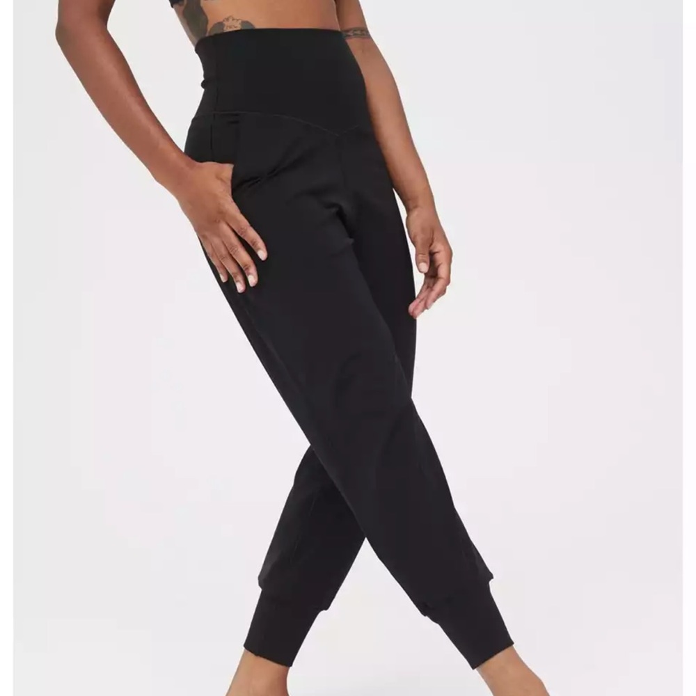 Aerie Offline Jogger